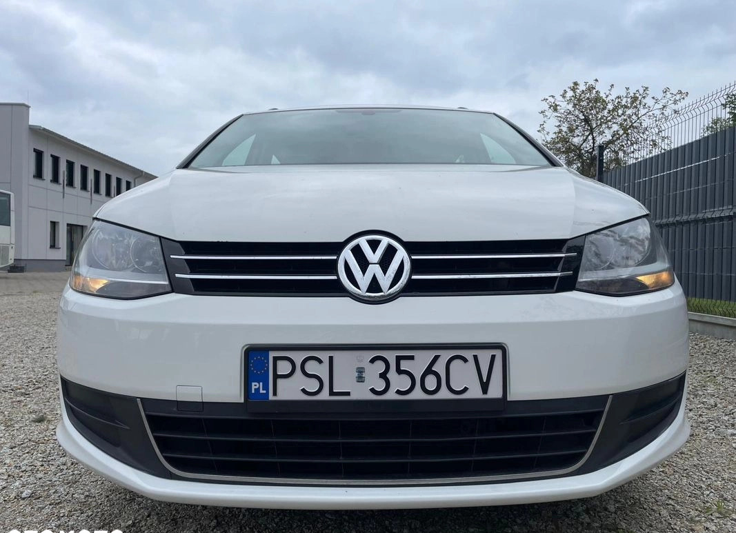 Volkswagen Sharan cena 31700 przebieg: 310719, rok produkcji 2011 z Skała małe 529